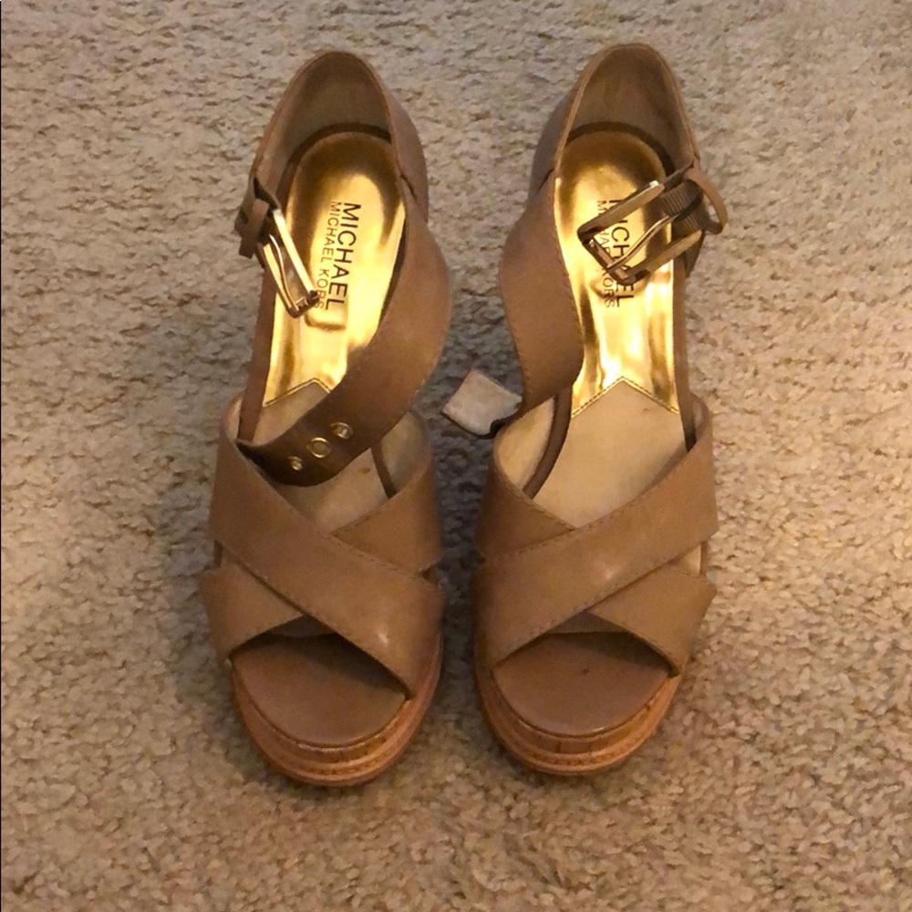 Michael Kora cork heels